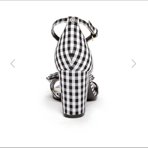 🌼Sandal Sale🌼 Plaid White Black Platform Heels - Picture 4 of 4